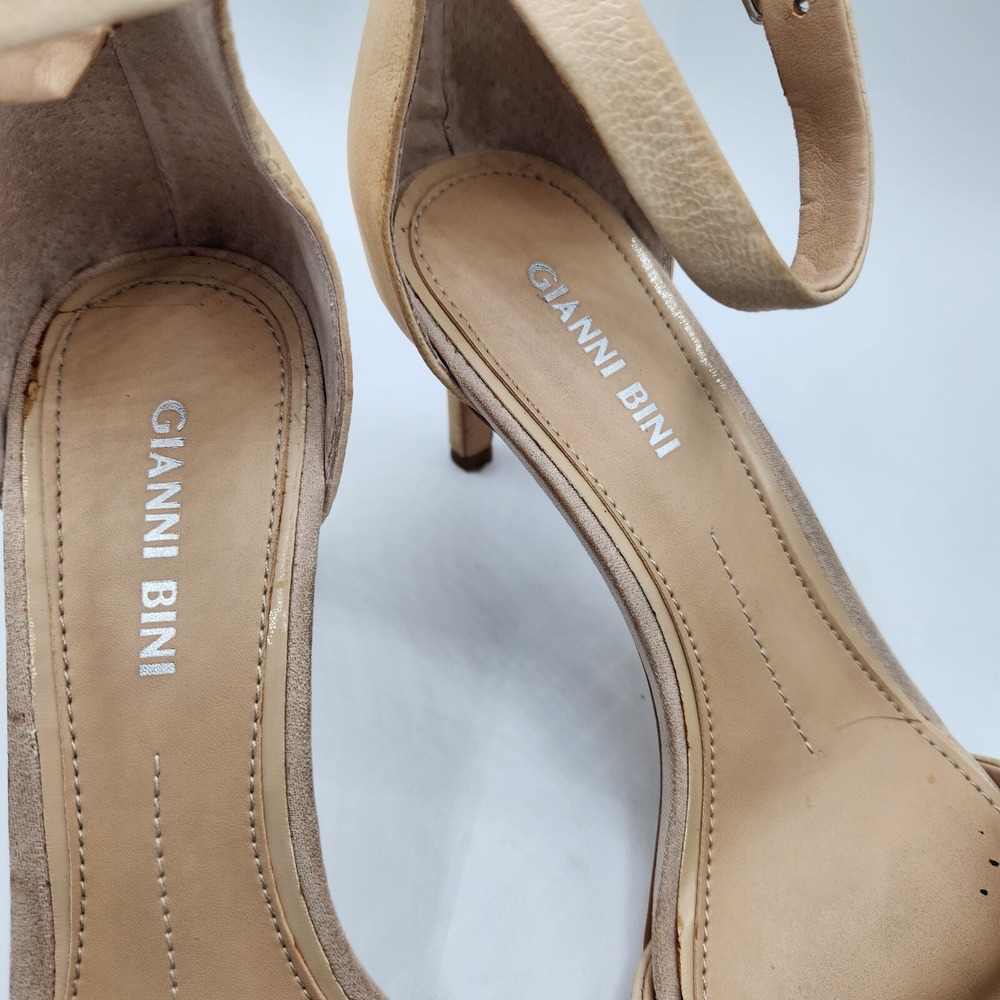 Gianni Bini Sandals Women 8M Tan Minimalist Stiletto Ankle Strap Leather Heels - Picture 2 of 10